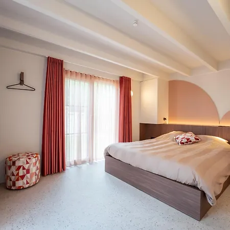 De Rietreiger 3*